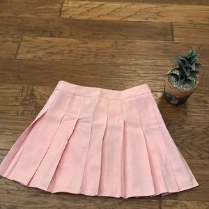 PLEATED SKIRT